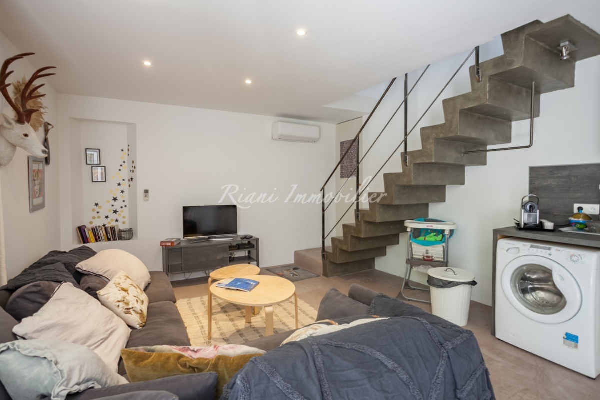 Maison de luxe à vendre à Cabrières-d'Avignon, 300 000 €, Photo 6