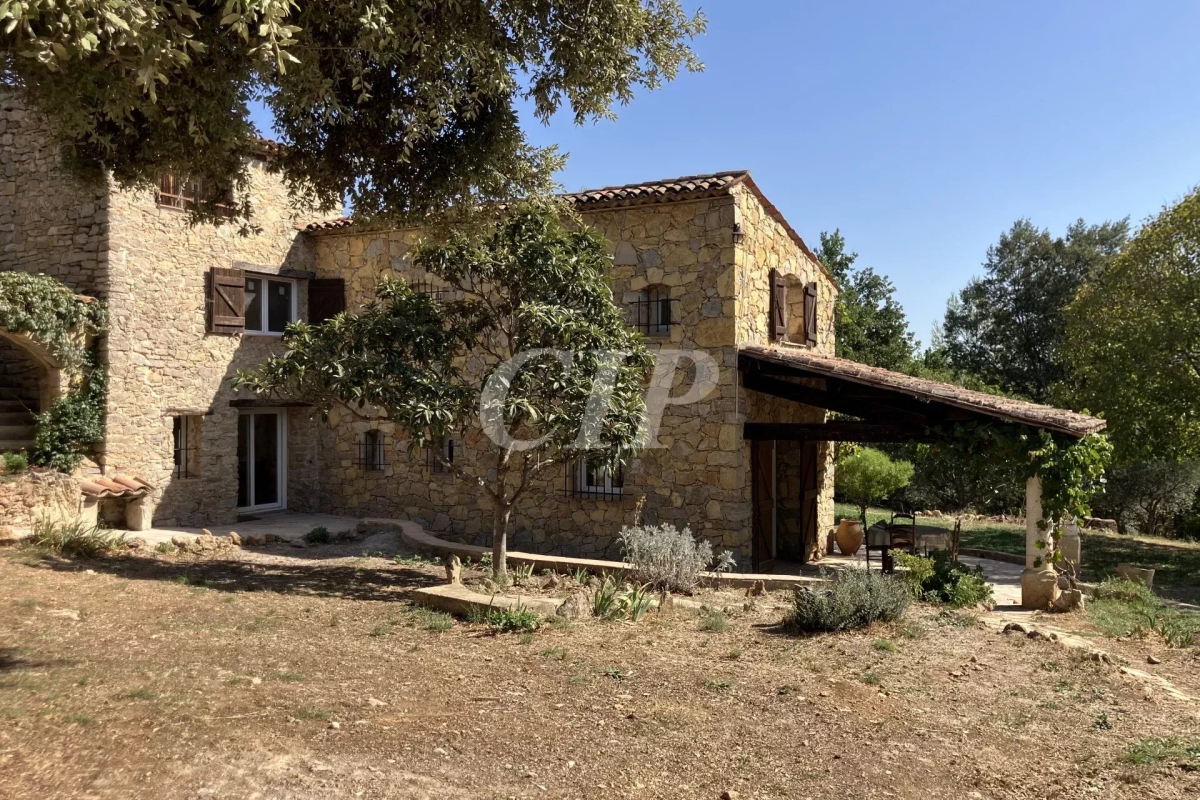 Maison de luxe à vendre à Flayosc, 685 000 €, Photo 2