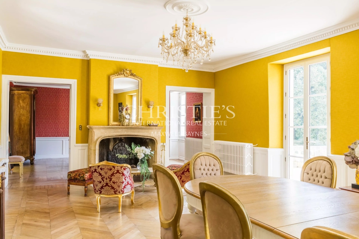 Maison de luxe à vendre à Sarlat-la-Canéda, 1 850 000 €, Photo 2