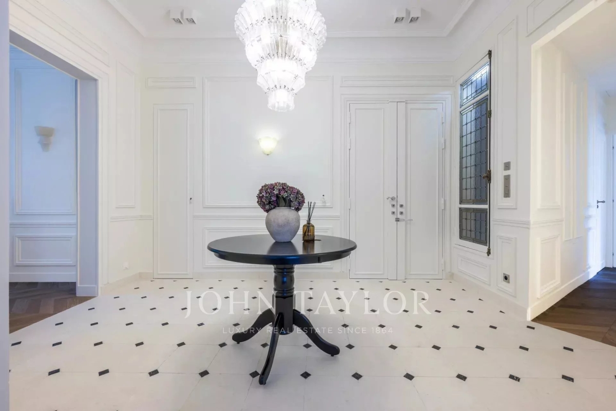Luxury Apartment for sale in Paris 8ème, 2 990 000 €, Photo 3