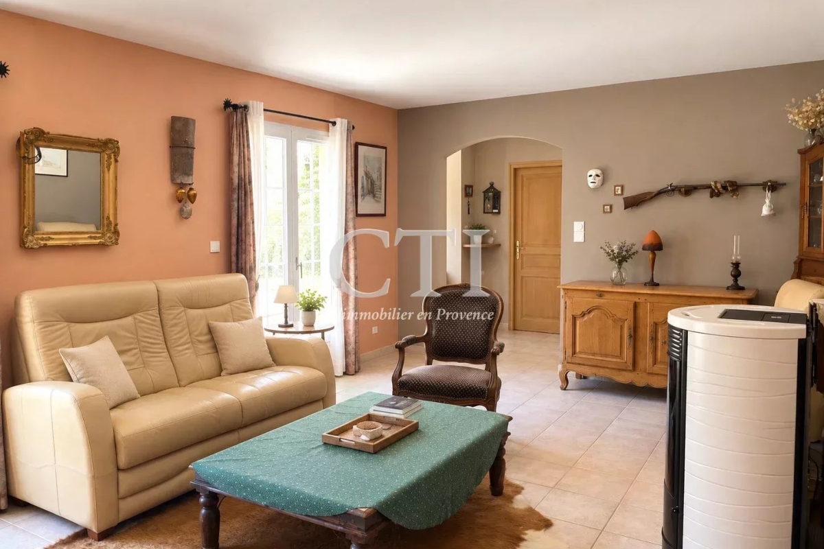 Luxury House for sale in Vaison-la-Romaine, 580 000 €, Photo 5