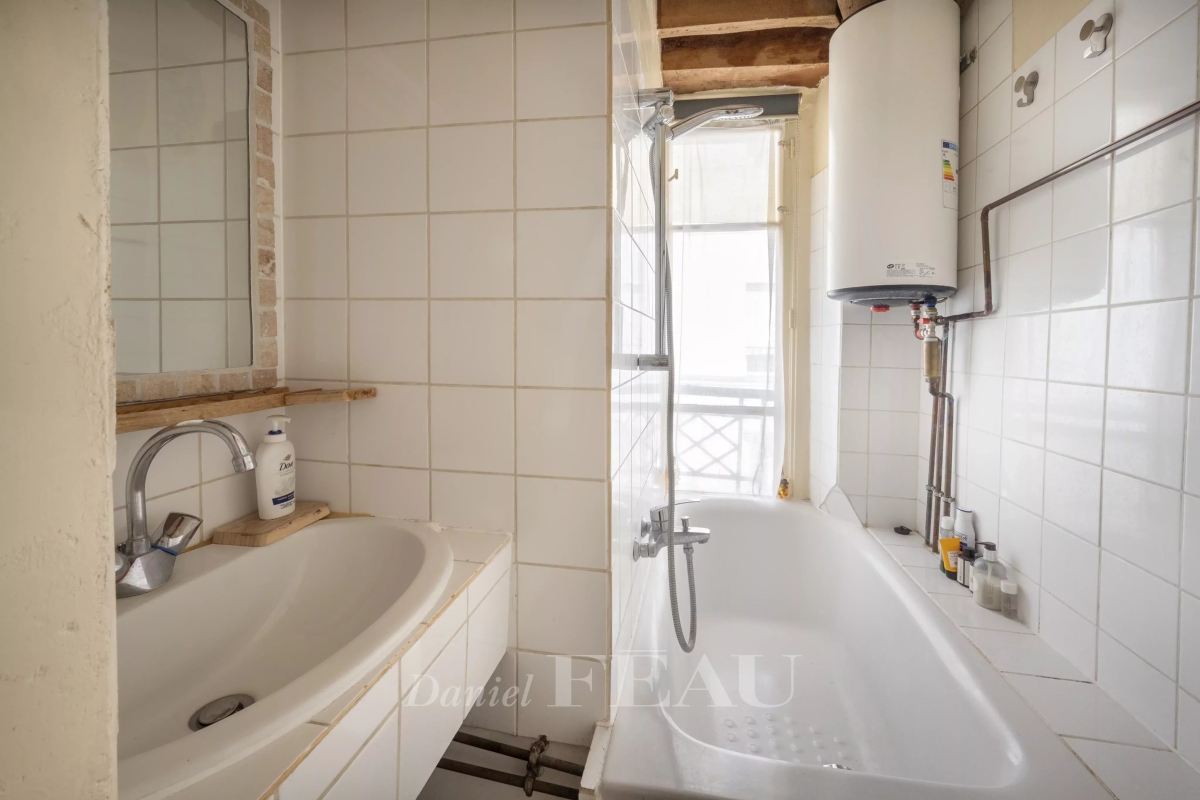 Appartement de luxe à vendre à Paris 3ème, 250 000 €, Photo 2