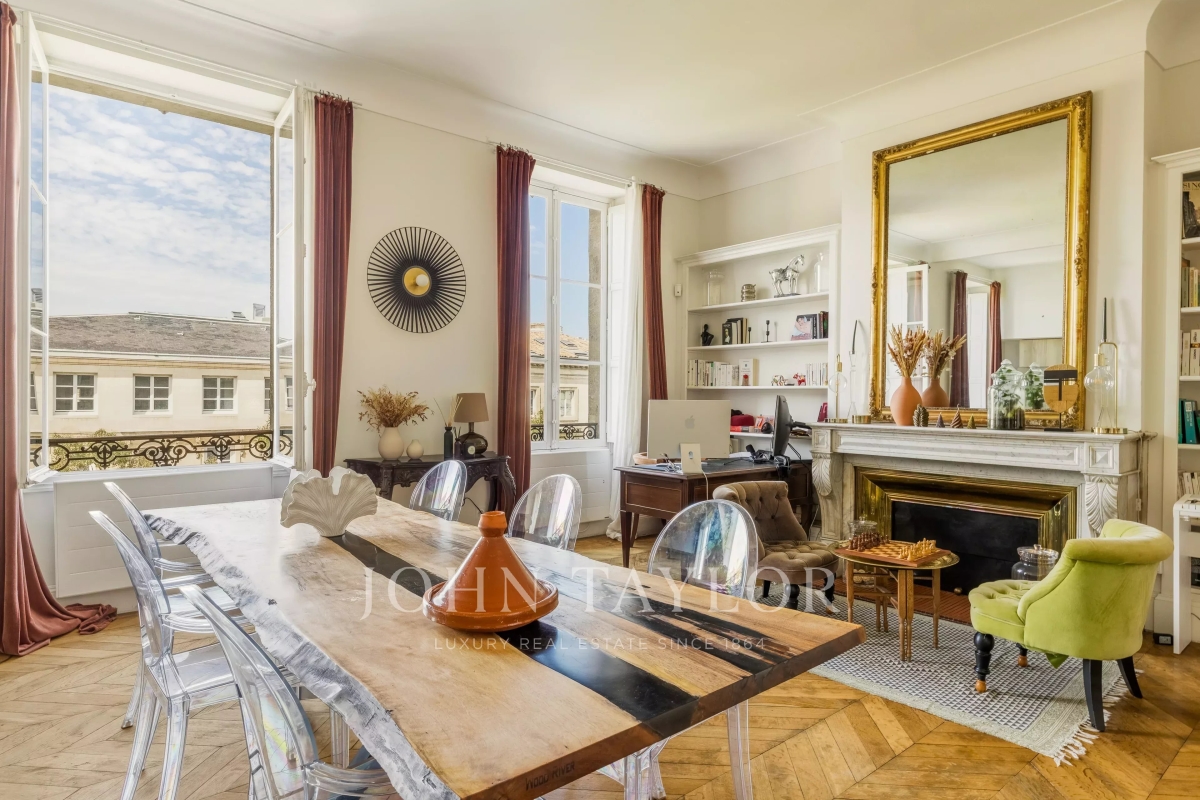 Luxury Apartment for sale in Bordeaux, 1 149 000 €, Photo 2