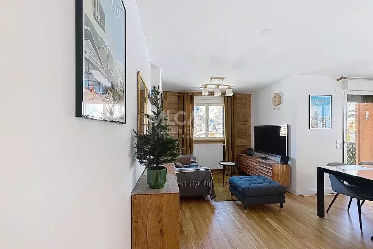 Appartement de luxe à vendre à Auron, 530 000 €, Photo 2
