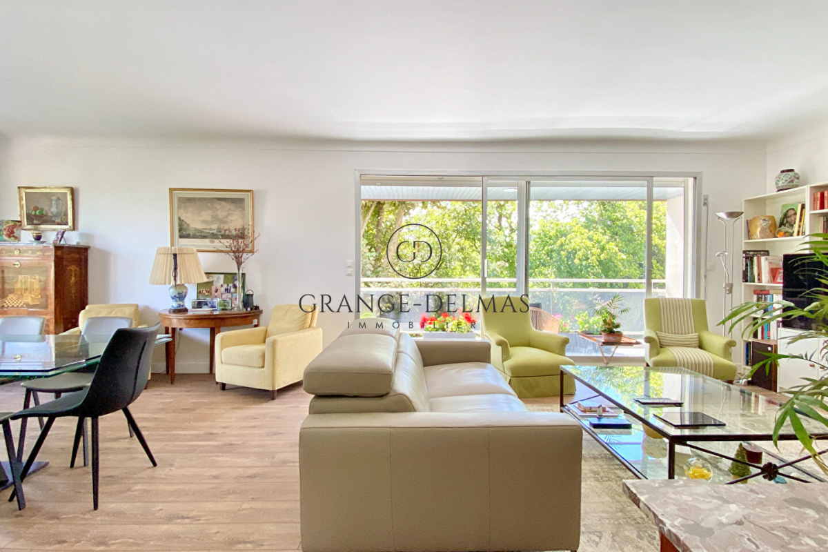 Appartement de luxe à vendre à Bordeaux, 735 000 €, Photo 3