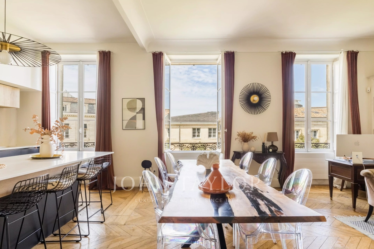 Luxury Apartment for sale in Bordeaux, 1 149 000 €, Photo 3