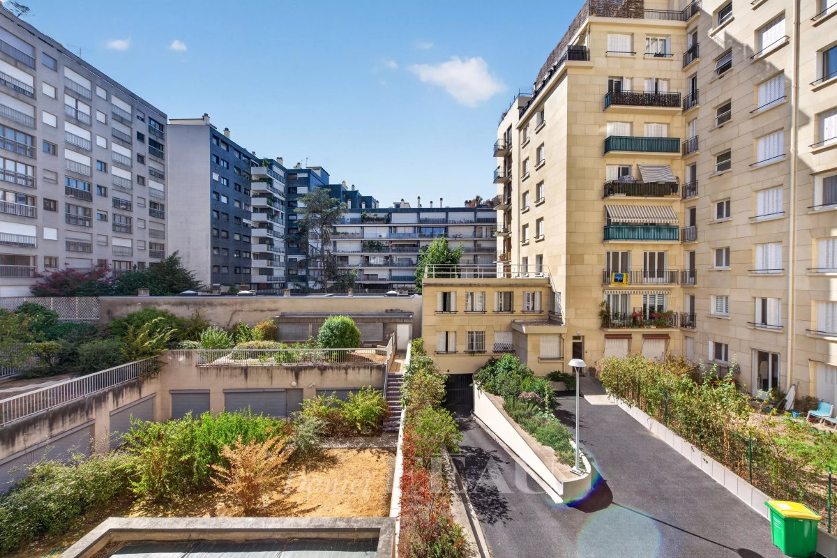 Appartement de luxe à vendre à Paris 15ème, 490 000 €, Photo 3