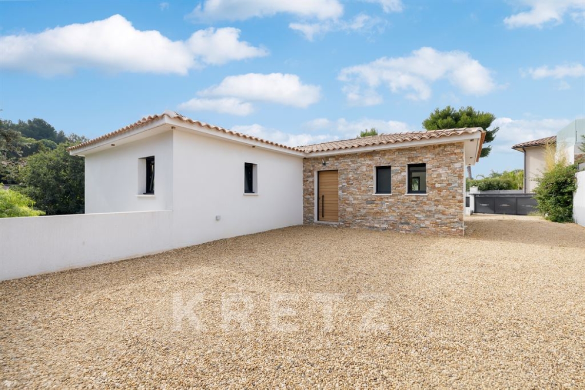 Maison de luxe à vendre à Sanary-sur-Mer, 1 490 000 €, Photo 4