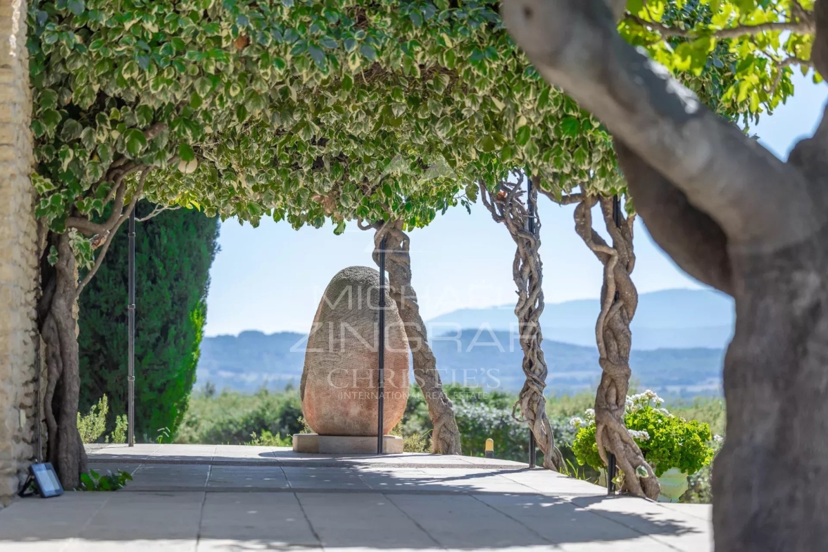 Luxury House for sale in Gordes, 2 400 000 €, Photo 4