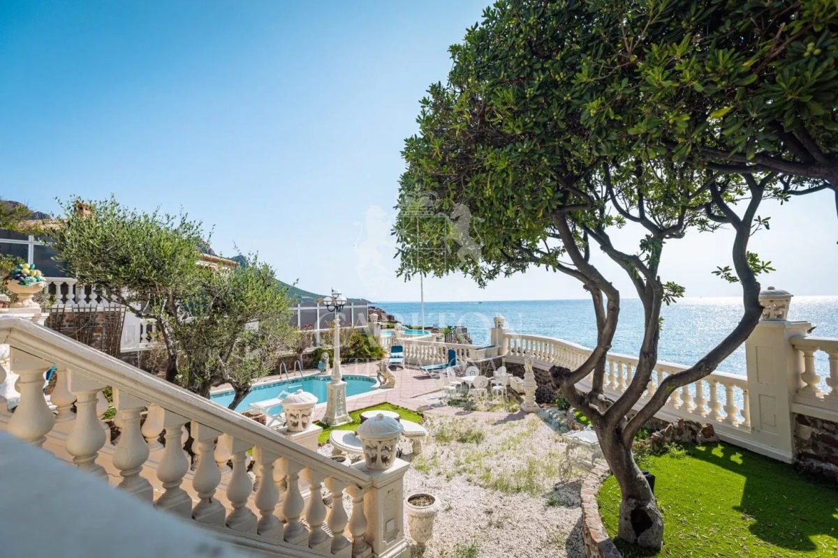 Luxury House for sale in Saint-Raphaël, 3 980 000 €, Photo 4