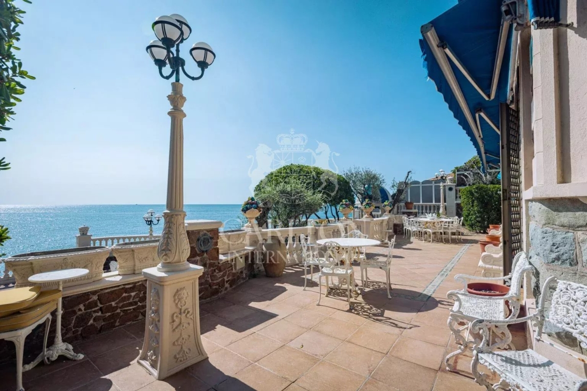 Luxury House for sale in Saint-Raphaël, 3 980 000 €, Photo 6