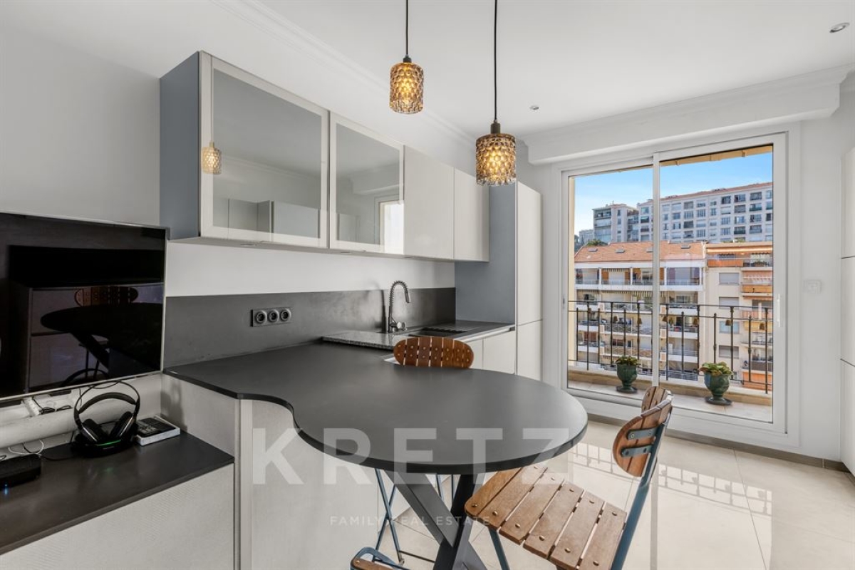 Luxury Apartment for sale in Nice, 1 049 000 €, Photo 7