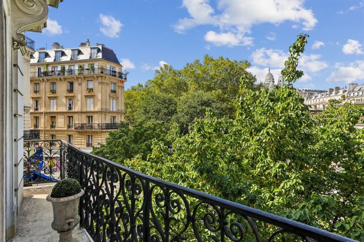 Luxury Apartment for sale in Paris 9ème, 970 000 €, Photo 3