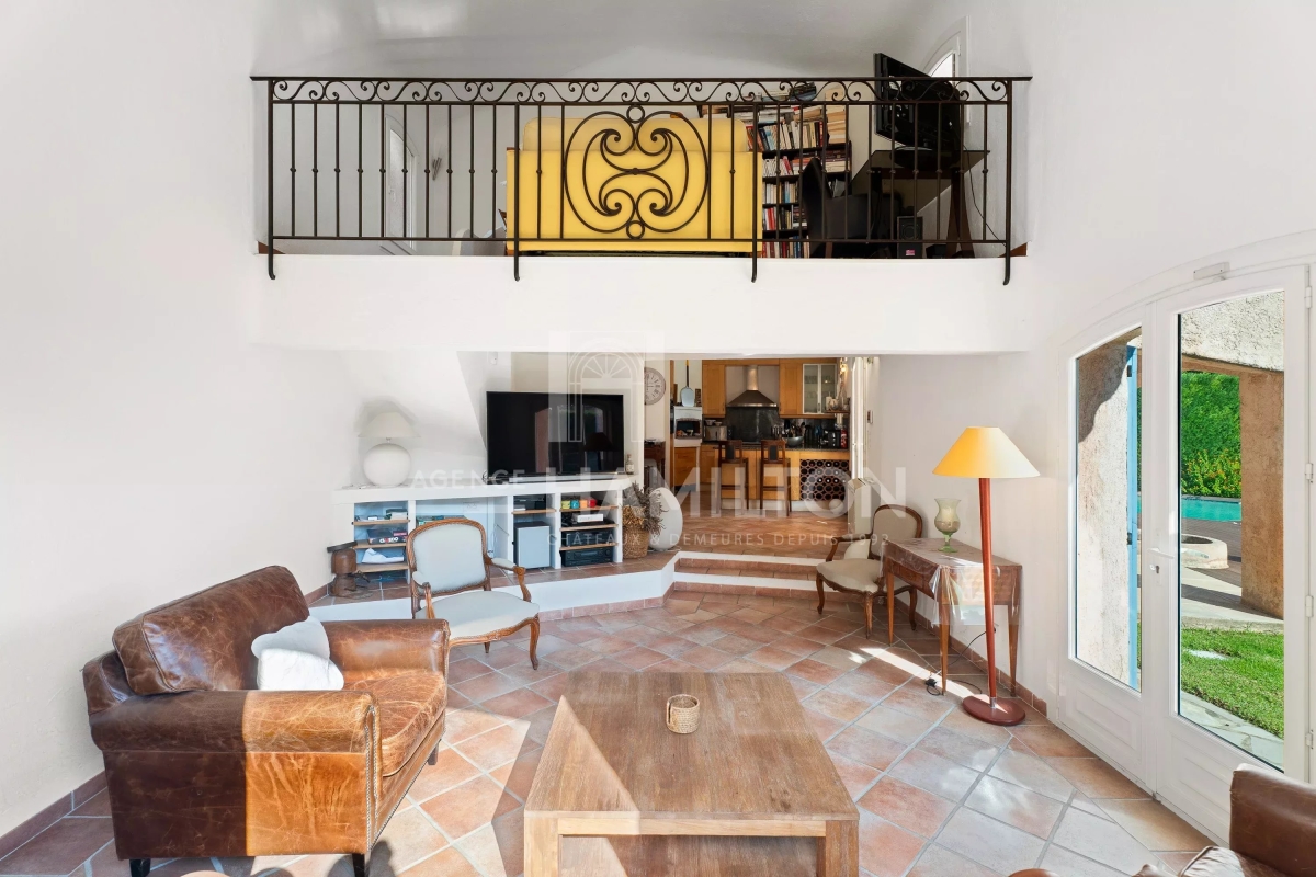 Maison de luxe à vendre à Châteauneuf-Grasse, 1 250 000 €, Photo 4