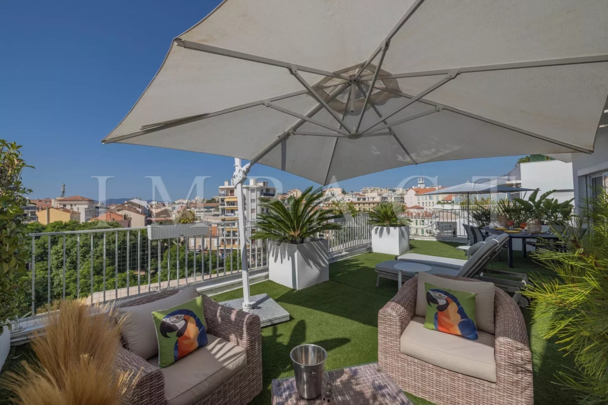 Appartement de luxe à vendre à Cannes, 1 250 000 €, Photo 2