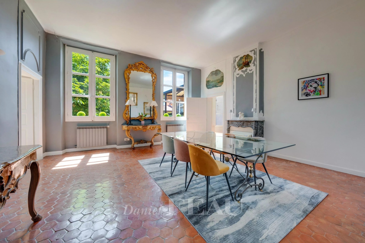 Luxury Apartment for sale in Aix-en-Provence, 2 700 000 €, Photo 2