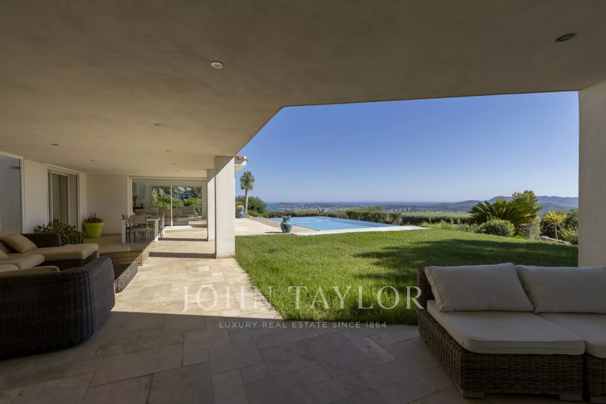 Luxury House for sale in Sanary-sur-Mer, 2 912 000 €, Photo 4
