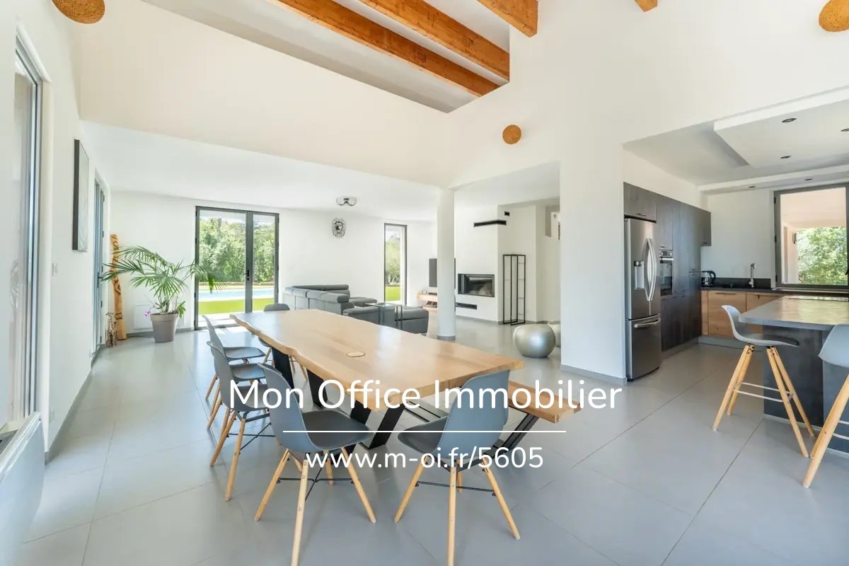 Maison de luxe à vendre à Trets, 1 099 000 €, Photo 2