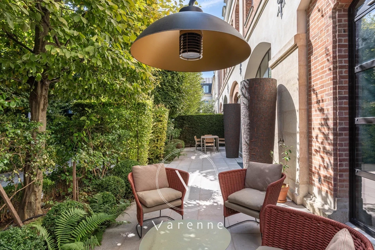 Luxury House for sale in Paris 7ème, 18 900 000 €, Photo 1