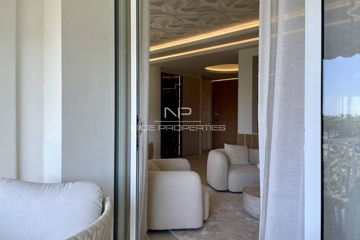 Luxury Apartment for sale in Cannes, 2 440 000 €, Photo 2