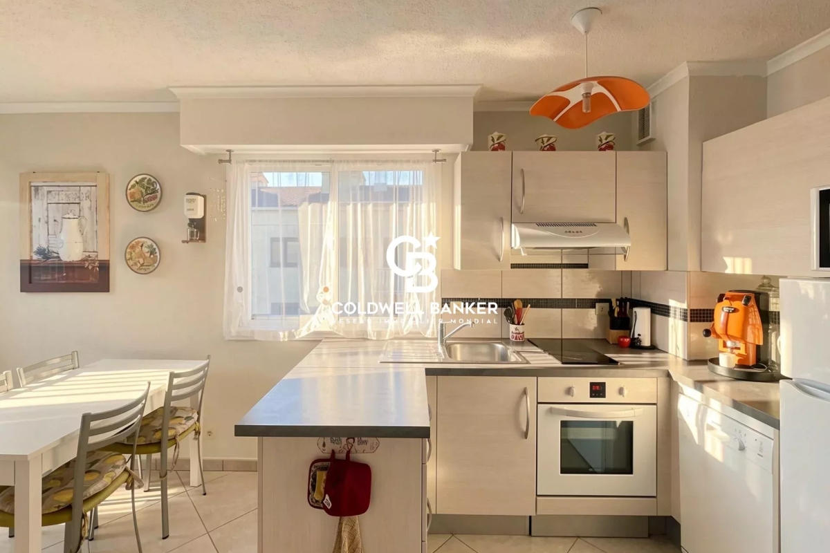 Luxury Apartment for sale in Saint-Aygulf, 205 000 €, Photo 3