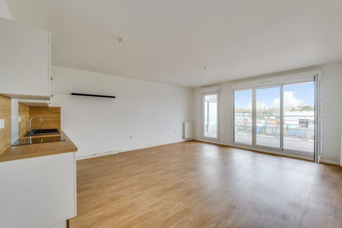 Appartement de luxe à vendre à Créteil, 349 000 €, Photo 3