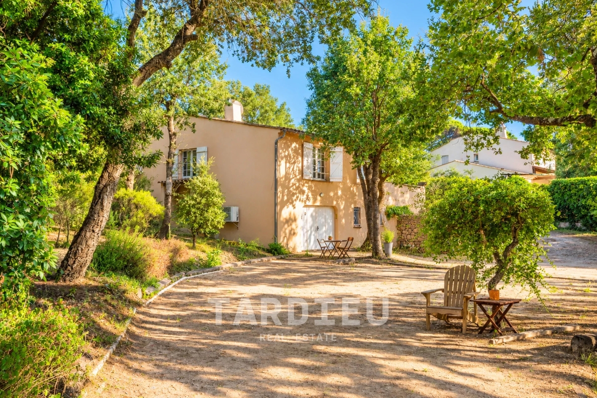 Luxury House for sale in Gassin, 1 590 000 €, Photo 4