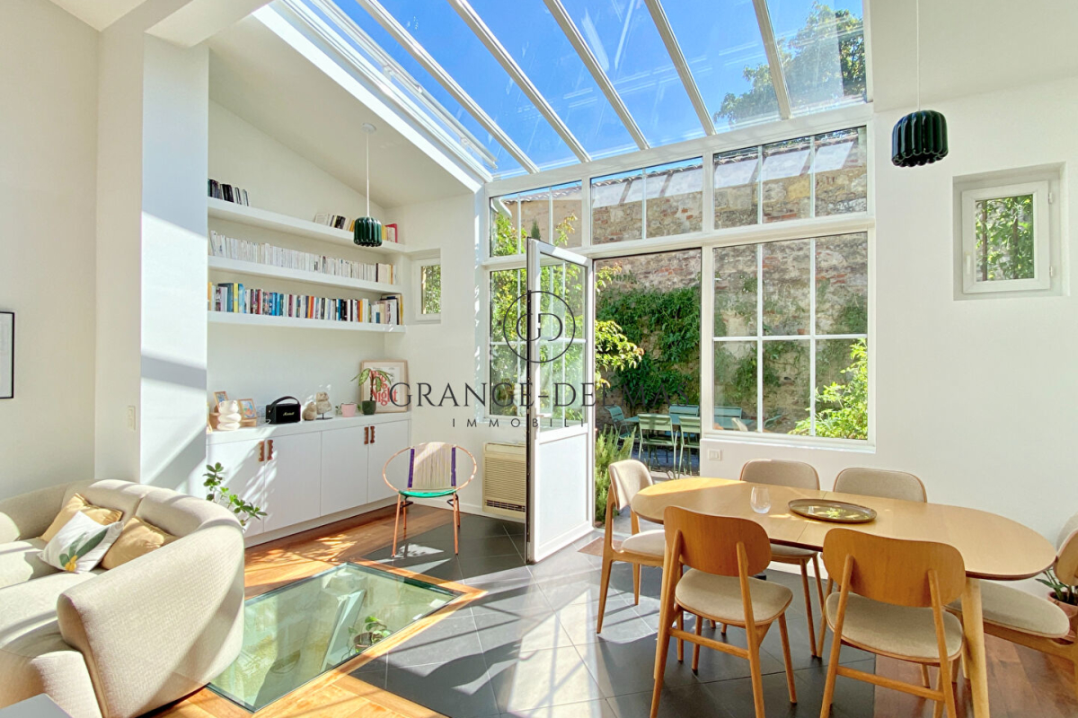 Maison de luxe à vendre à Bordeaux, 825 000 €, Photo 2