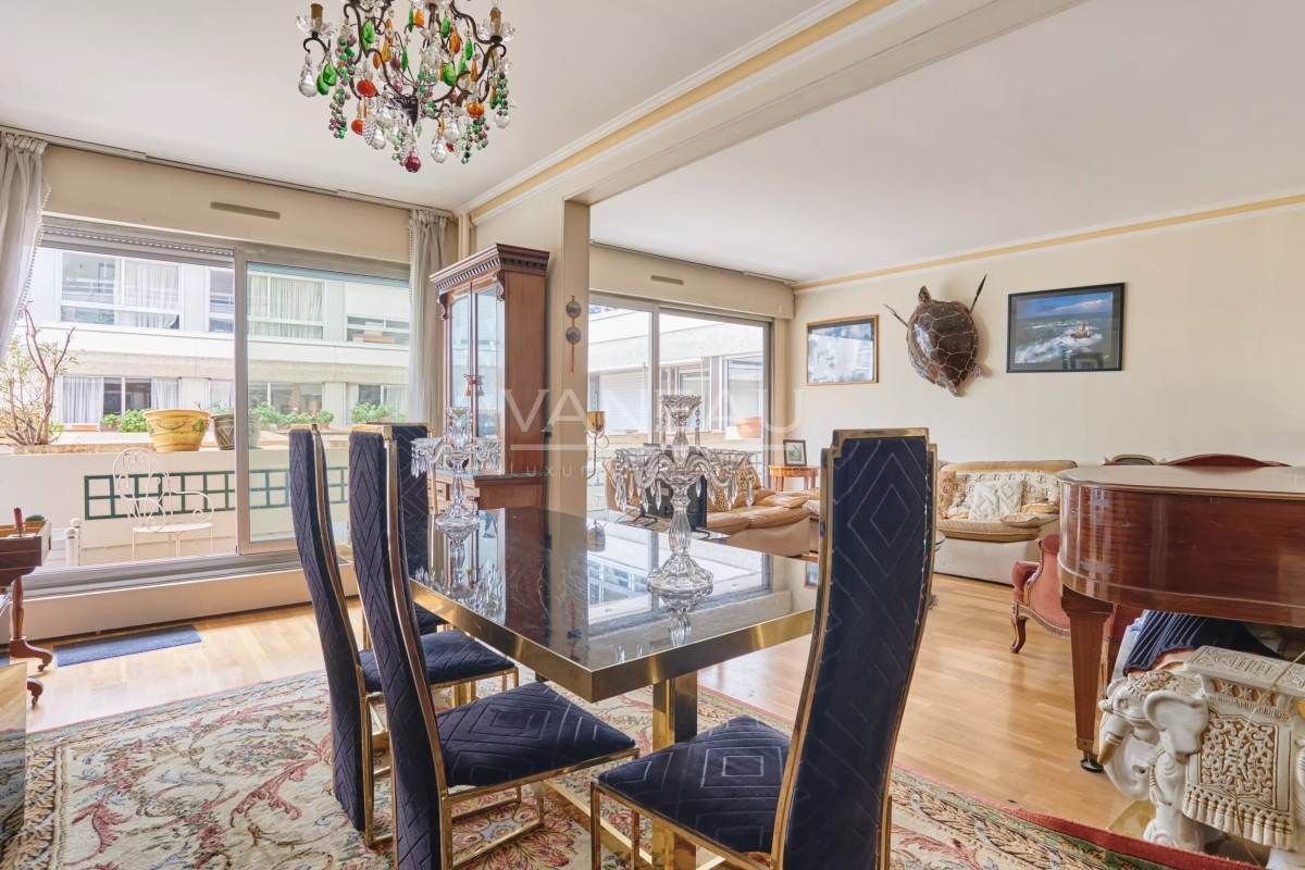 Appartement de luxe à vendre à Paris 15ème, 997 000 €, Photo 2