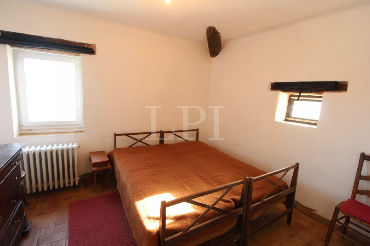 Maison de luxe à vendre à Saint-Martin-de-Castillon, 175 000 €, Photo 4