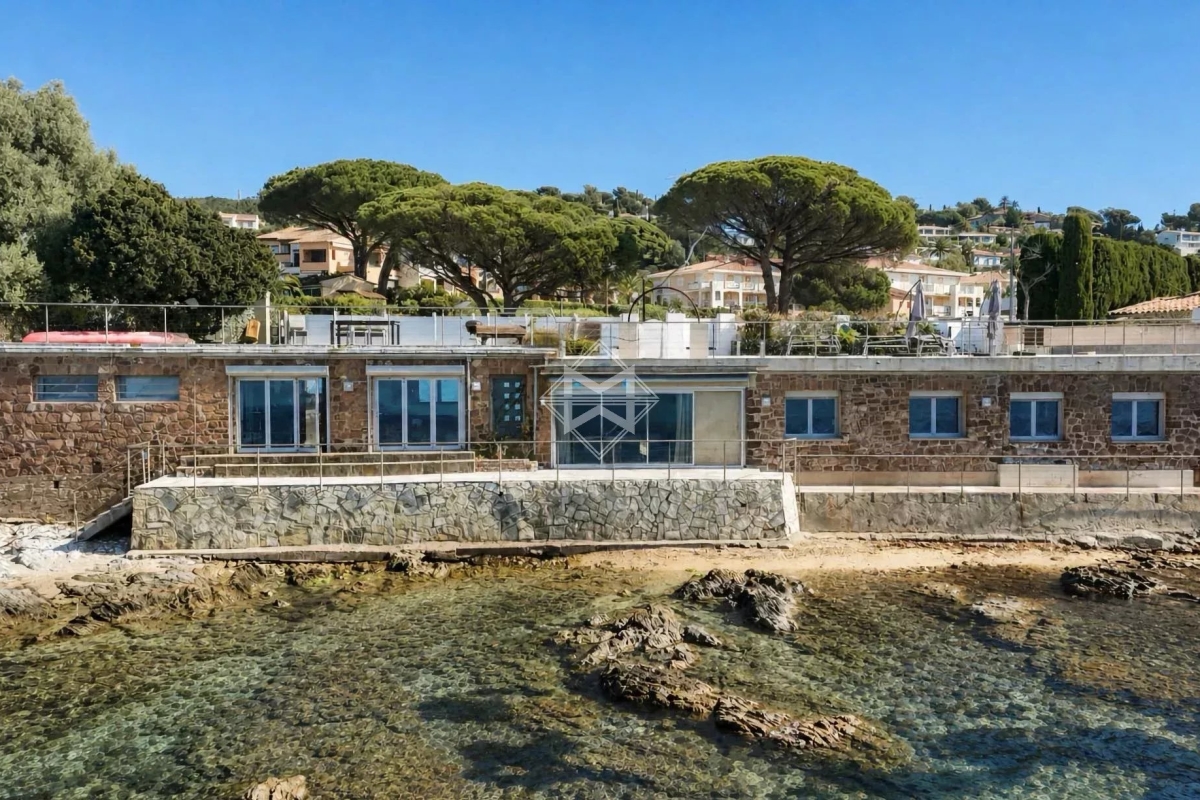 Luxury House for sale in Les Issambres, 1 650 000 €, Photo 2