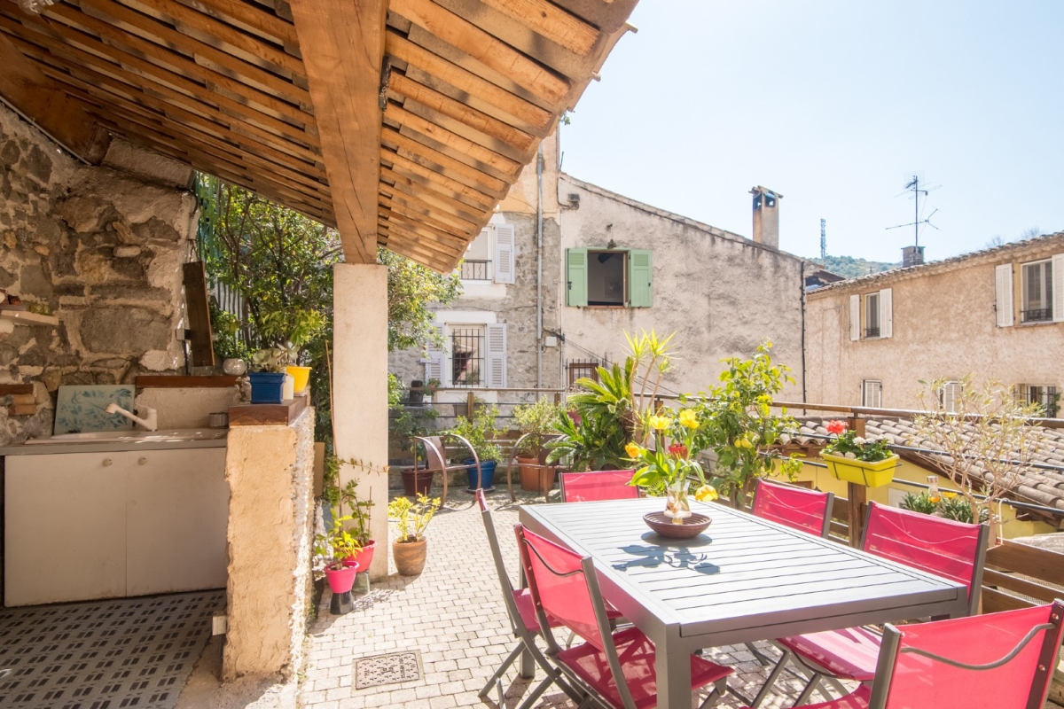 Luxury House for sale in Villeneuve-Loubet, 484 000 €, Photo 2