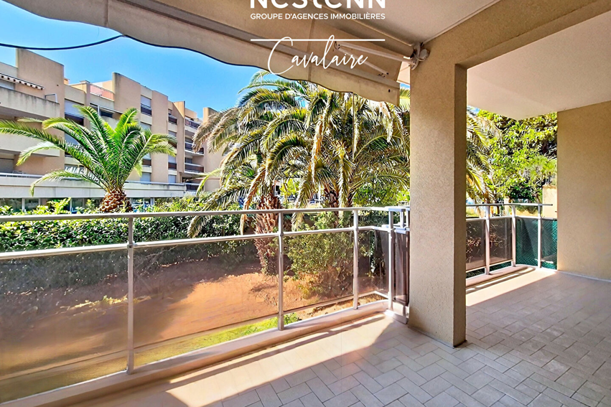 Appartement de luxe à vendre à Cavalaire-sur-Mer, 212 000 €, Photo 2