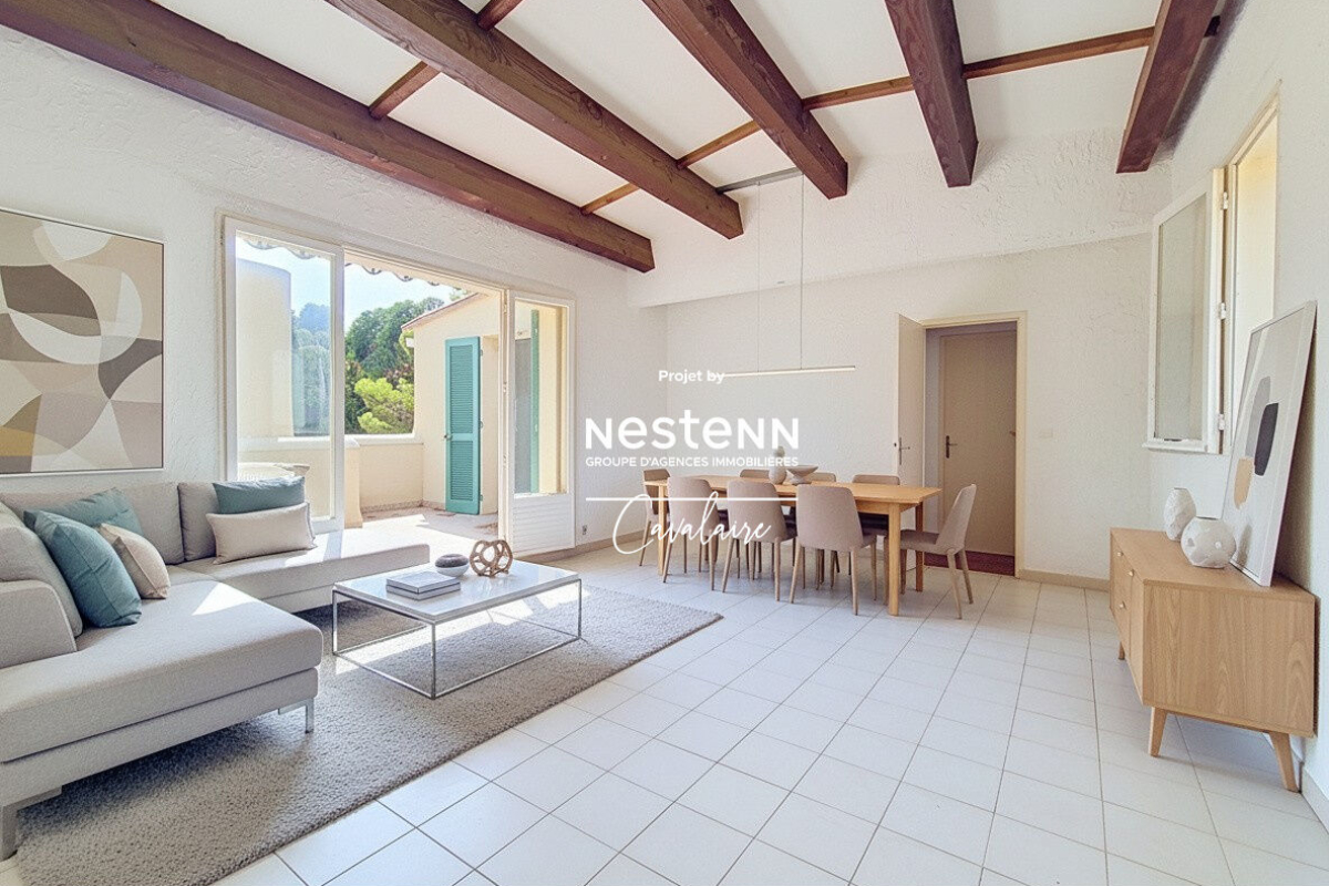 Appartement de luxe à vendre à Cavalaire-sur-Mer, 299 000 €, Photo 2