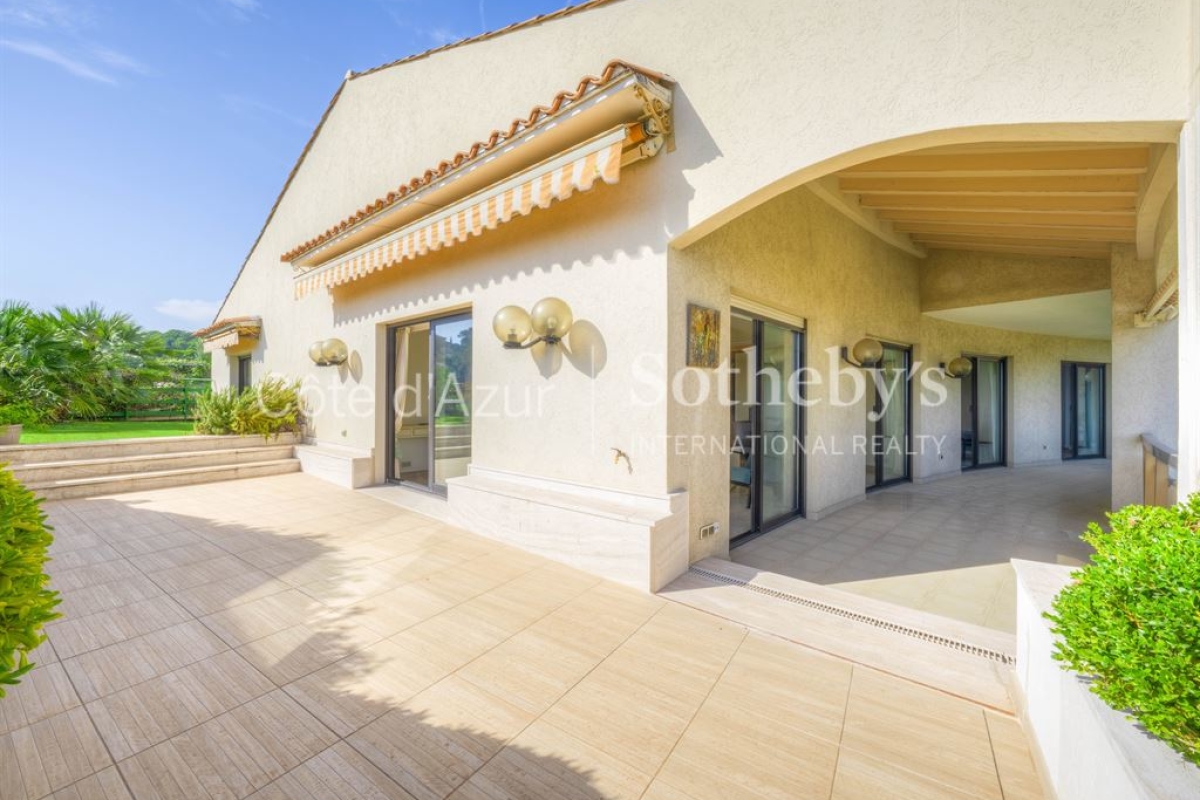 Appartement de luxe à vendre à Mougins, 1 395 000 €, Photo 2