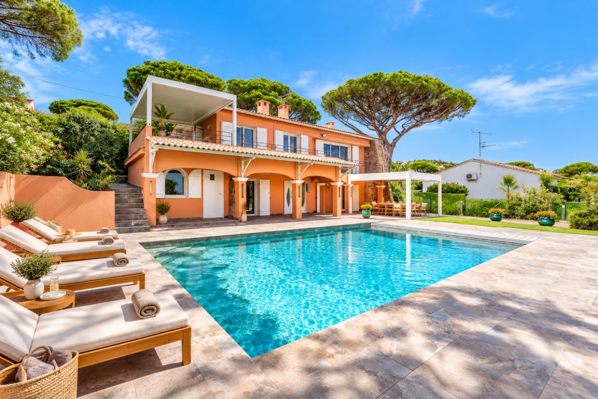 Luxury House for sale in Cavalaire-sur-Mer, 1 780 000 €, Photo 2