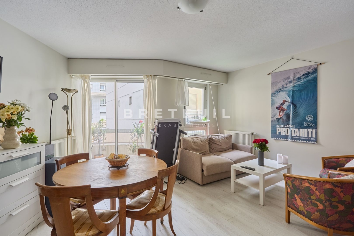 Appartement de luxe à vendre à Paris 15ème, 535 000 €, Photo 2