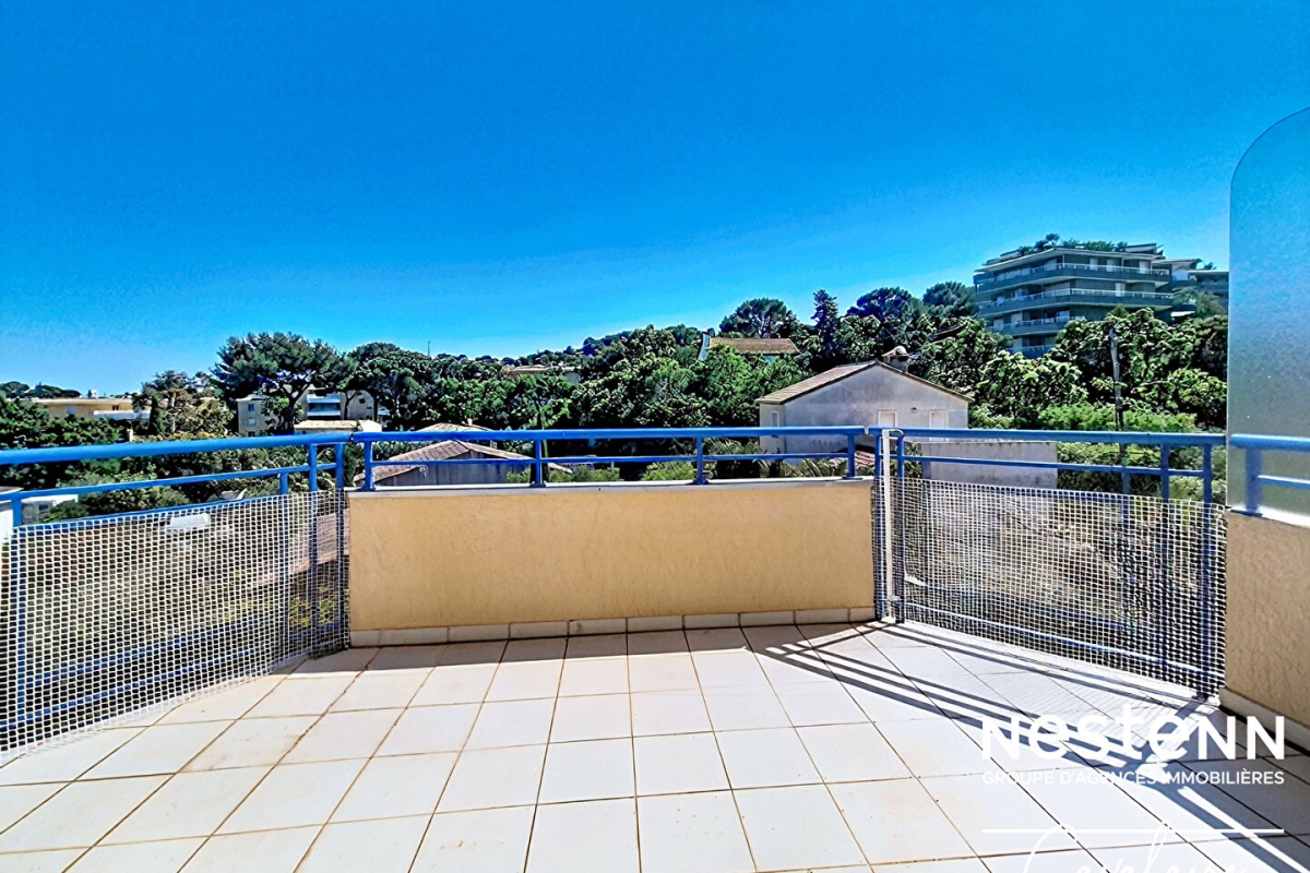 Appartement de luxe à vendre à Cavalaire-sur-Mer, 420 000 €, Photo 5