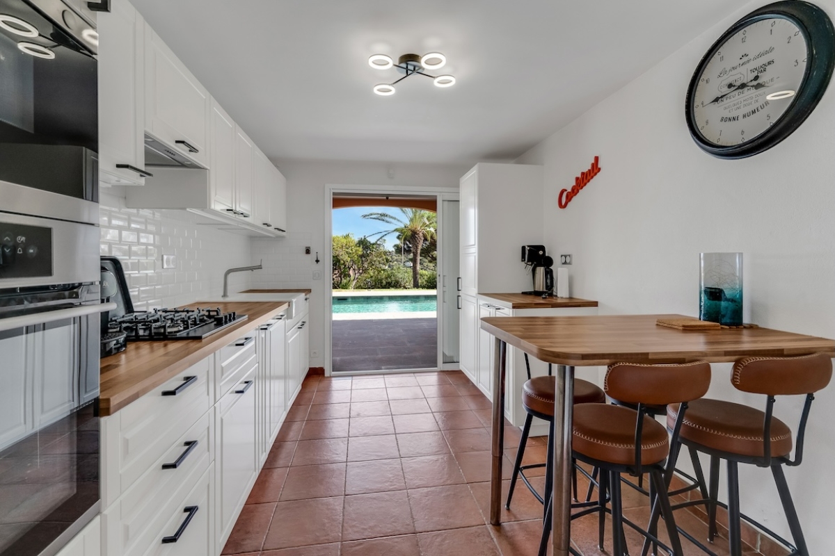 Luxury House for sale in Cavalaire-sur-Mer, 1 780 000 €, Photo 7