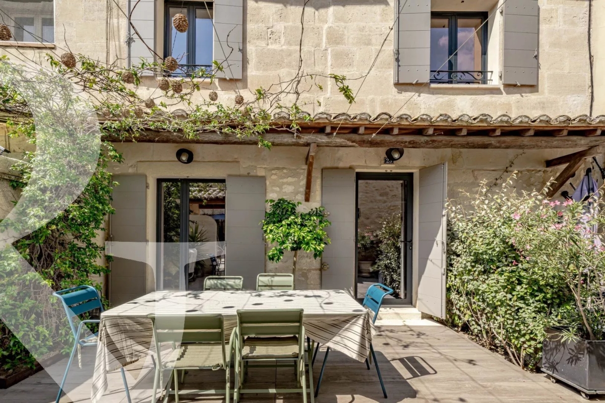 Maison de luxe à vendre à Fontvieille, 689 000 €, Photo 3