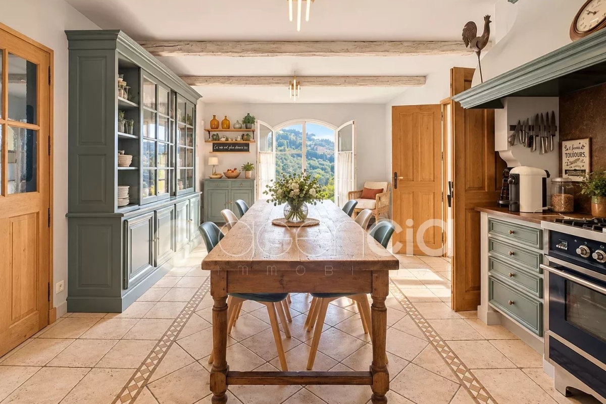Maison de luxe à vendre à Grasse, 1 050 000 €, Photo 3