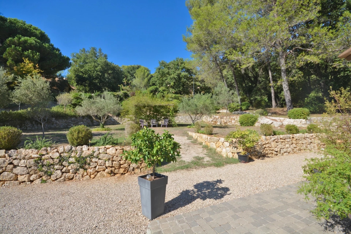 Luxury House for sale in Valbonne, 918 000 €, Photo 3