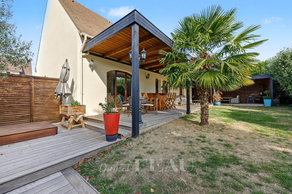Maison de luxe à vendre à Saint-Cyr-l'École, 1 050 000 €, Photo 3