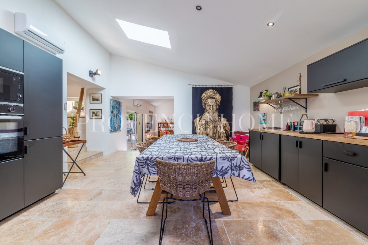 Maison de luxe à vendre à L Isle-sur-La-Sorgue, 950 000 €, Photo 6
