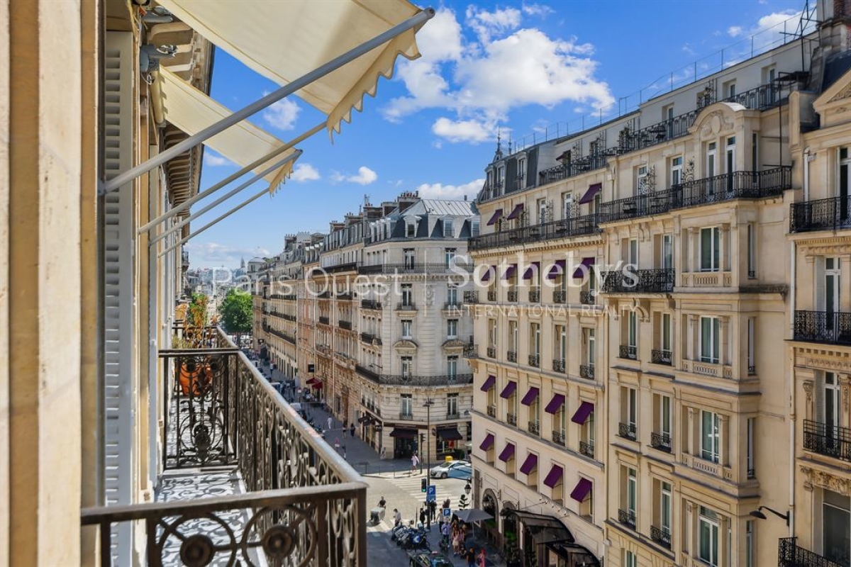 Appartement de luxe à louer à Paris 8ème, 25 000 €, Photo 2