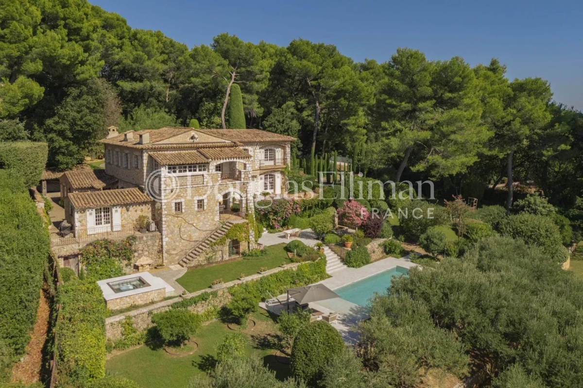 Luxury House for sale in Mougins, 12 500 000 €, Photo 2