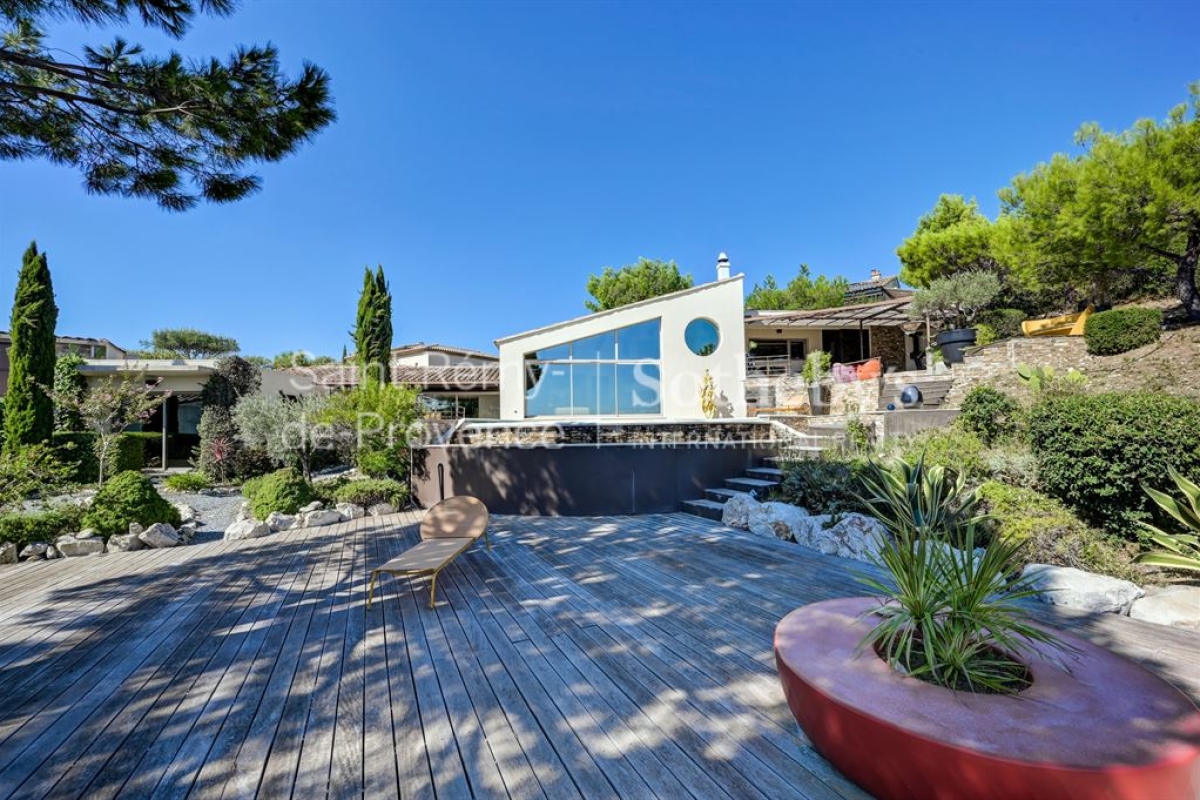 Maison de luxe à vendre à Villeneuve-Lès-Avignon, 1 390 000 €, Photo 3