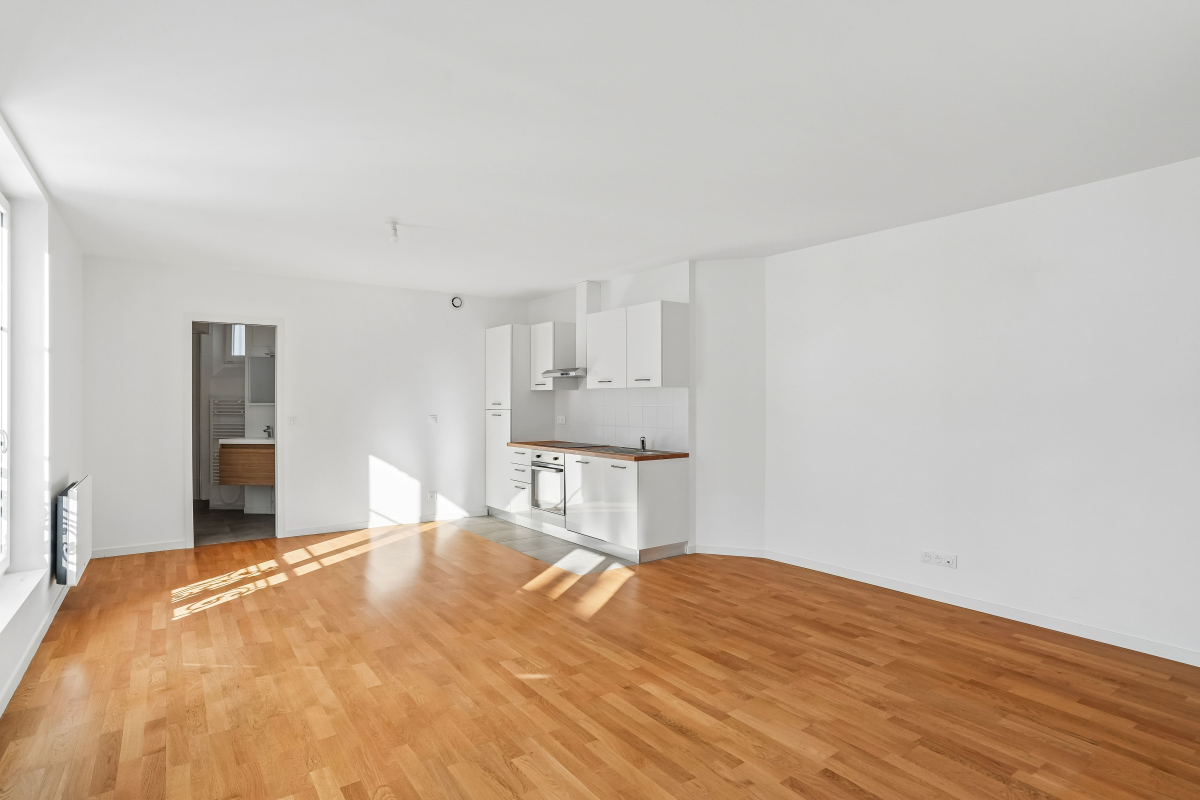 Luxury Apartment for sale in Paris 8ème, 790 000 €, Photo 3