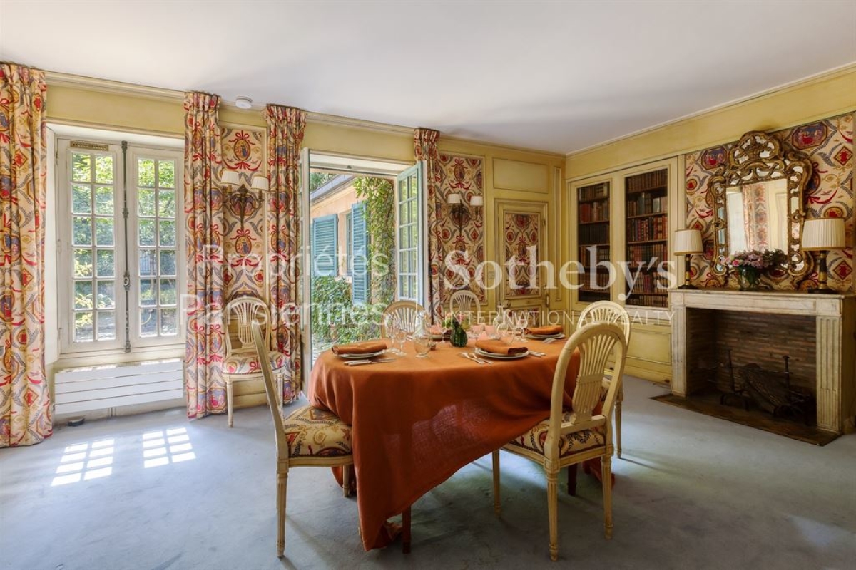 Luxury House for sale in Paris 7ème, 10 900 000 €, Photo 3