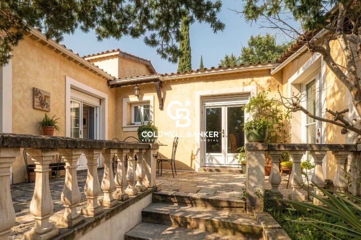 Maison de luxe à vendre à Bagnols-en-Forêt, 549 000 €, Photo 4